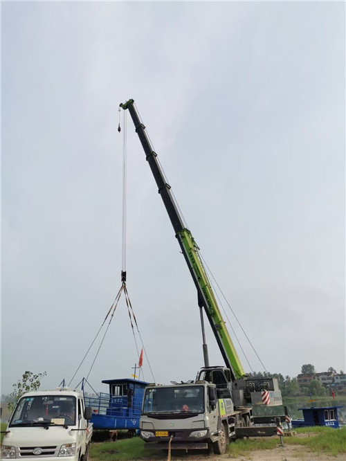 陆良县桥梁建设吊装案例